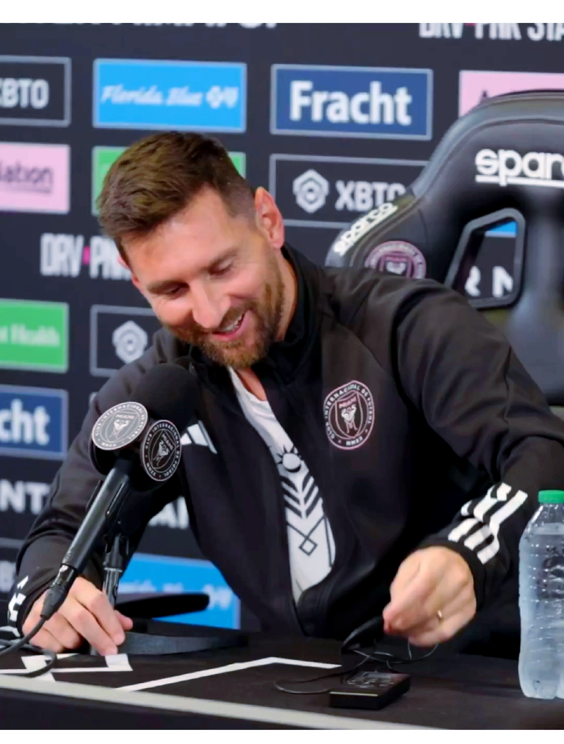  梅西赛事官方发布突破纪录新规，掘金争议不断！